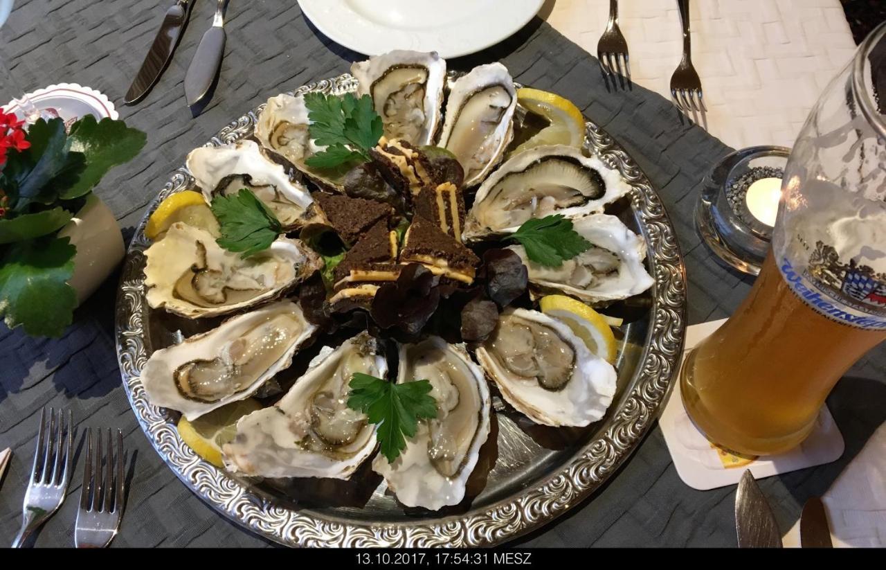 Gasthaus Knudsen Utersum Екстер'єр фото